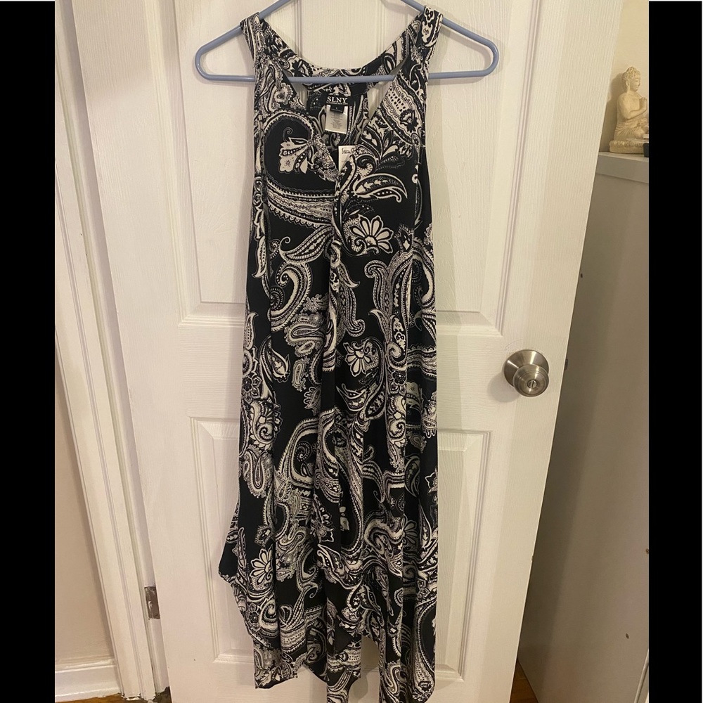 SLNY Flowy Midi Dress